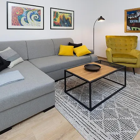 Stunning In With Wifi Pula