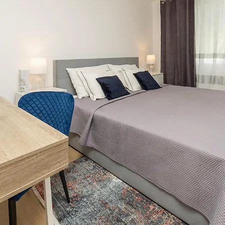 1 Bedroom In * Pula